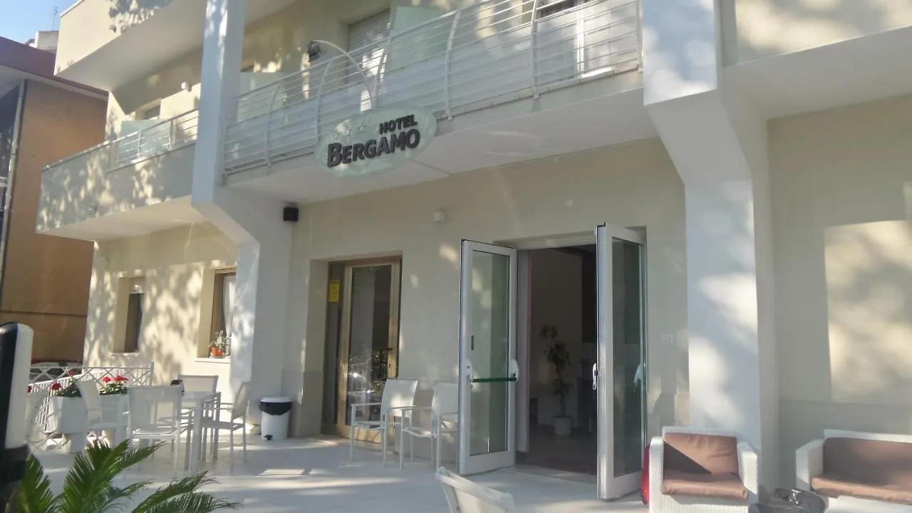 Hotel Bergamo Rimini 3*,  Italy